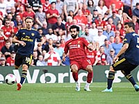 Битва английских гигантов. Салах забил два мяча.