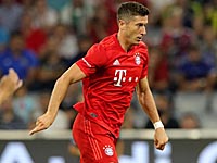 Чемпионат Германии. Роберт Левандовски забил три мяча. 