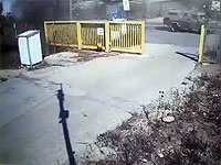 Опубликовано видео с автомобилем Wolf, продолжающим движение после атаки 