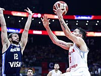 Чемпионат мира по баскетболу. Испанцы победили сербов, аргентинцы - поляков