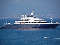 Выставлена на продажу суперяхта основателя Microsoft