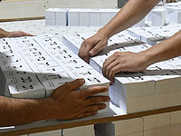 Опросы: правый блок лидирует,