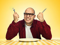 Почему не следует принимать решения на голодный желудок