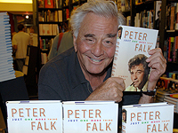 Борьба за наследие лейтенанта Коломбо: в Израиле Swatch победил Apple