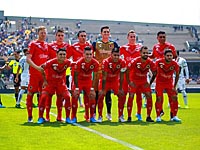 Чемпионат Мексики. Игроки провели забастовку во время матча и пропустили два мяча