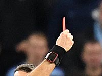 Драка из-за пенальти. Тренер