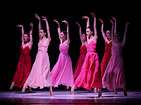 Balletto di Milano: танцующие шансонье и гипнотическое 