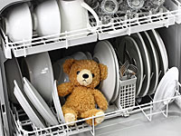 Мэрия Тель-Авива заменит в группах продленного дня одноразовую посуду на многоразовую