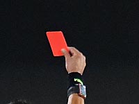 Бразильский футболист едва не убил соперника ударом ногой в голову