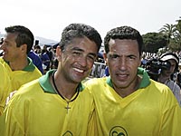 Футбол. Голы в Хайфе забили Роналдиньо, Бебето, Кака. Бразильцы победили израильтян