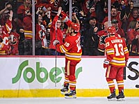 НХЛ. Мэтью Ткачук забил эффектный гол за 2 секунды до окончания овертайма