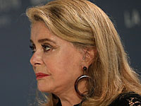 Катрин Денев поставили диагноз: инсульт