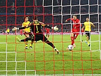 Битва немецких гигантов.