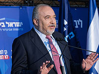 Либерман попросил Нетаниягу и Ганца о встрече: