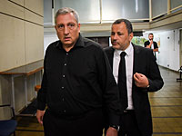 Нир Хефец потребовал от министра юстиции извинений и денежную компенсацию