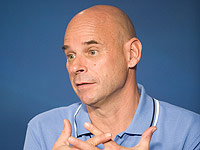 Основателя Cirque du Soleil задержали за выращивание марихуаны