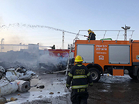 Сильный пожар в промзоне Рахата: пожарные вызвали подмогу из соседних округов