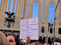 Беспорядки в Тбилиси: полиция применяет дубинки и водометы