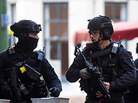 Инцидент в центре Лондона; застрелен мужчина с ножом