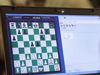 Шахматист, пойманный с поличным в туалете, дисквалифицирован и лишен звания 