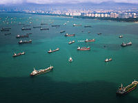 В Сингапуре арестовали судно