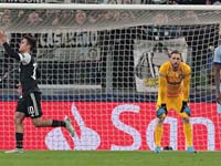 Лига чемпионов. Невероятный гол Дибалы принес 