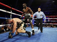 Бокс. Теренс Кроуфорд нокаутировал литовца и защитил титул чемпиона мира