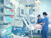 В Илуте годовалый младенец потерял сознание и находится в тяжелом состоянии