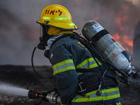 Пожар на территории Эшколя: угроза попадания ядовитых выбросов в воздух