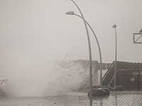 На северном побережье Тель-Авива обвалилась часть скалы