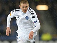 Супруга хавбека сборной Украины порадовала поклонников эротической фотографией