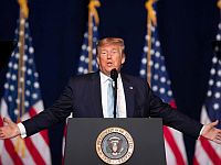 Трамп: в случае нанесения Ираном ударов по американским объектам, США в ответ атакуют 52 цели