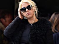 Жена футболиста ПСЖ порадовала поклонников откровенными фотографиями