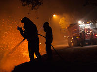 Мощный взрыв прогремел на химзаводе в Каталонии