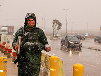 В горных районах начался слабый снегопад: