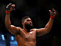 UFC. Блэйдс нокаутировал легендарного Джуниора дос Сантоса