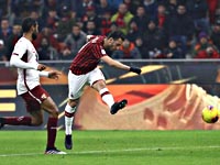 Ибрагимович вышел на замену и забил.