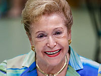 Умерла писательница Мэри Хиггинс Кларк,