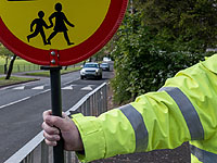 Эмблема одной из британских школ напомнила о кровавом антисемитском навете