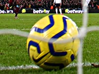 Чемпионат Франции. Проигрывая на пятой минуте компенсированного времени, 