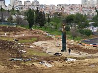 Через неделю после открытия в Иерусалиме монумента 