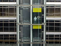 Израильским лифтовым компаниям будет предъявлено обвинение в картельном сговоре