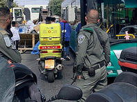 В Гуш-Эционе в рейсовый автобус брошена бутылка с красной краской