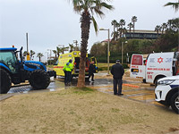 После серфинга в штормовом море мужчина госпитализирован в критическом состоянии