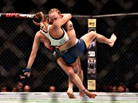 UFC 247. Джонс и Шевченко защитили чемпионские титулы