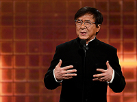 Джеки Чан пообещал миллион юаней создателям лекарства от коронавируса 2019-nCoV