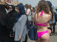 Скандал на Мальдивах: звезда британских шоу утверждает, что ее насиловали полицейские