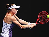 Первой финалисткой турнира в Санкт-Петербурге стала Елена Рыбакина