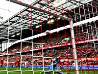 Чемпионат Германии. 3:0 на 12-й минуте. Два отмененных гола. Юбилей Левандовски