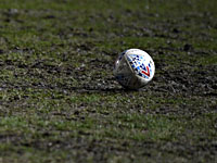 Чемпионат Северной Ирландии. Грязь едва не спасла гостей от гола